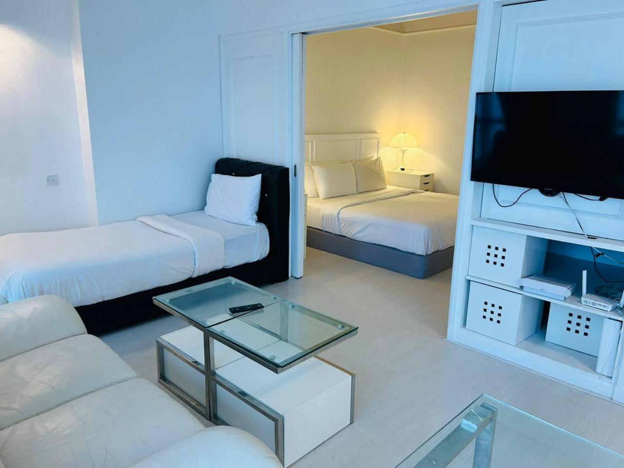 Kl Time Square Hotal Sarvice Suite 쿠알라룸푸르 외부 사진