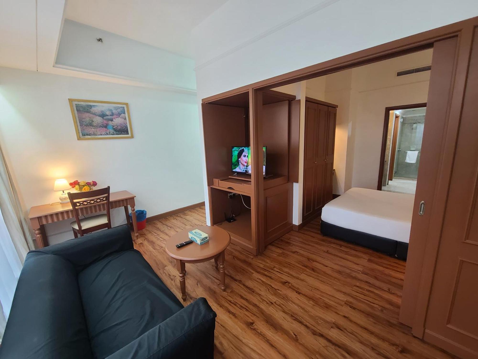 Kl Time Square Hotal Sarvice Suite 쿠알라룸푸르 외부 사진