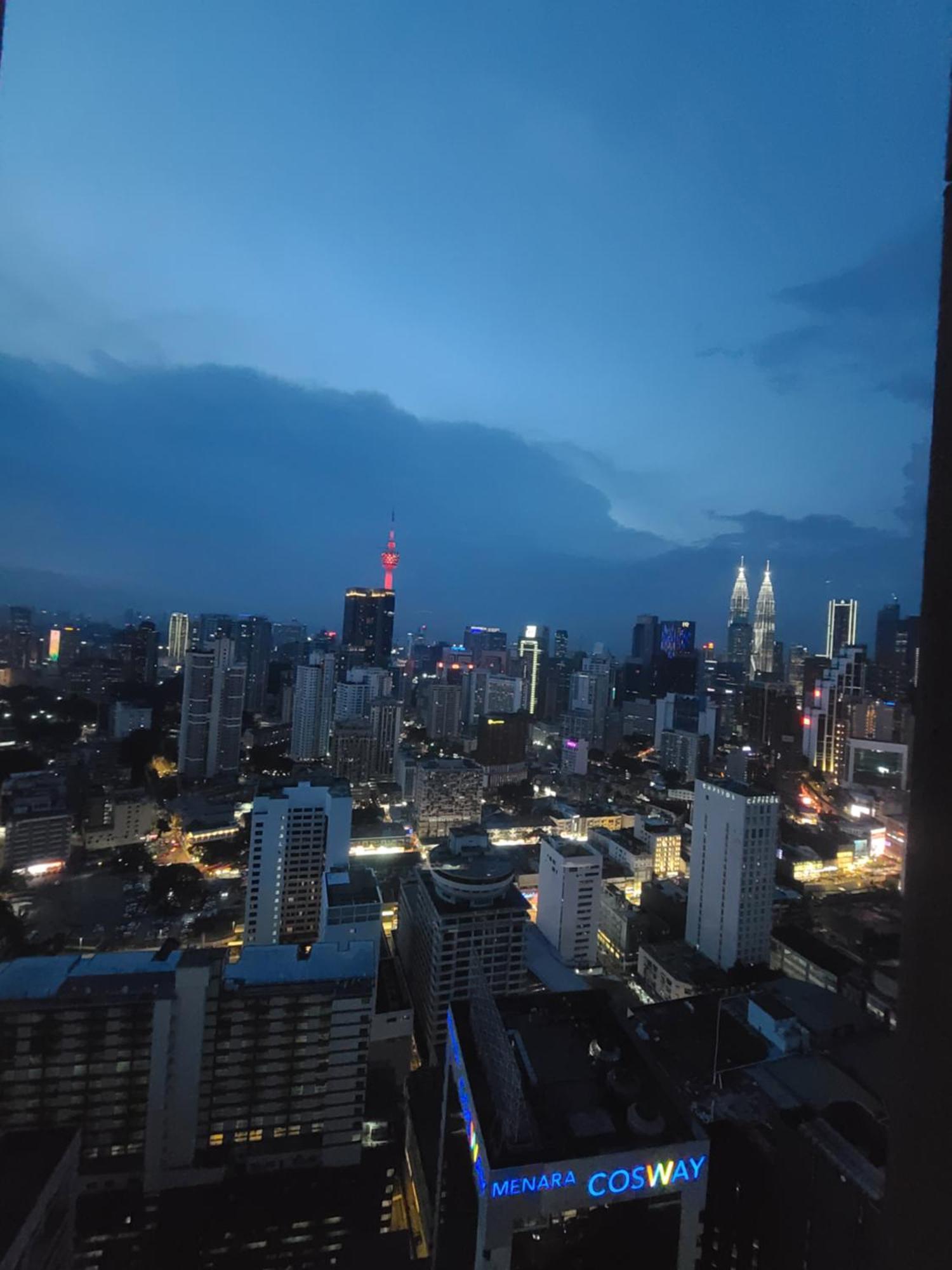 Kl Time Square Hotal Sarvice Suite 쿠알라룸푸르 외부 사진