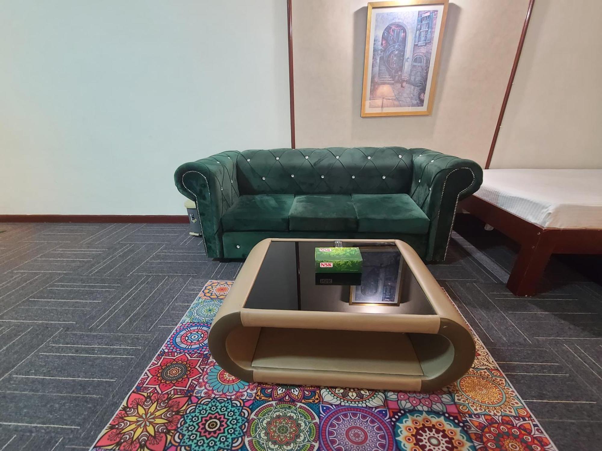 Kl Time Square Hotal Sarvice Suite 쿠알라룸푸르 외부 사진