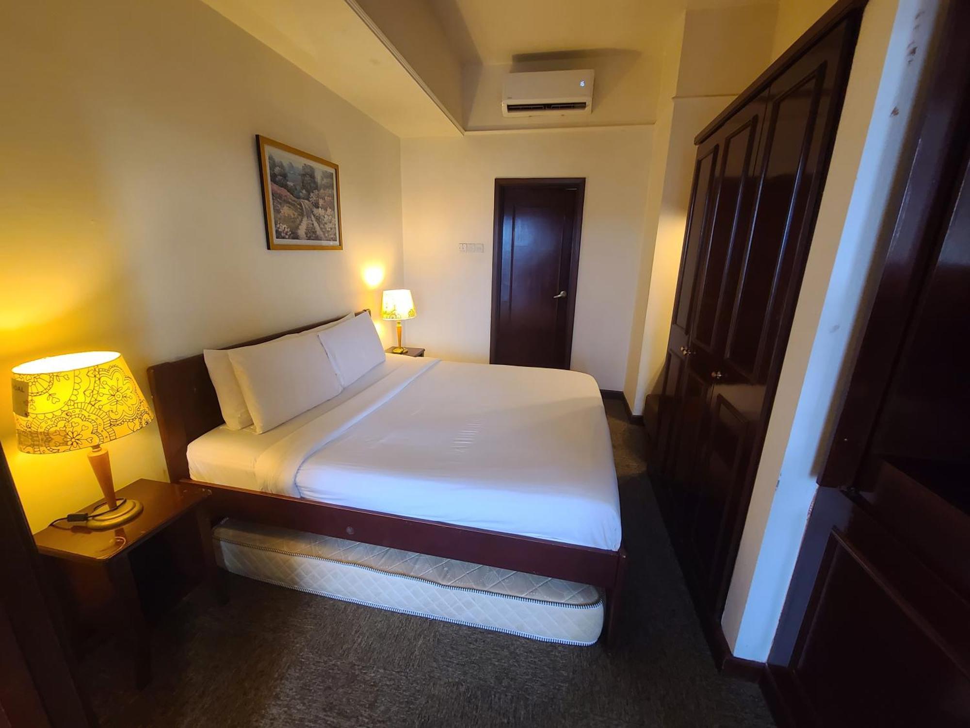 Kl Time Square Hotal Sarvice Suite 쿠알라룸푸르 외부 사진