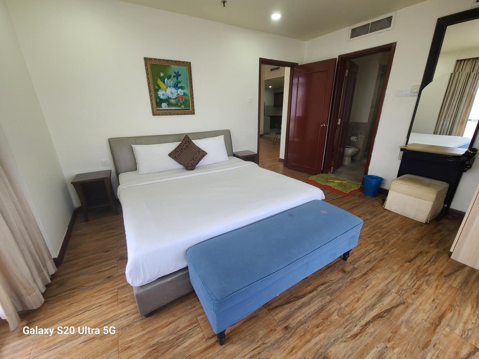 Kl Time Square Hotal Sarvice Suite 쿠알라룸푸르 외부 사진