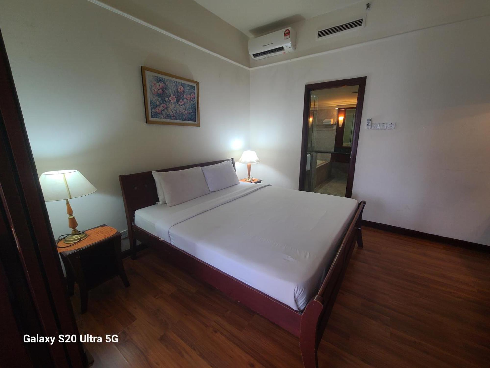Kl Time Square Hotal Sarvice Suite 쿠알라룸푸르 외부 사진
